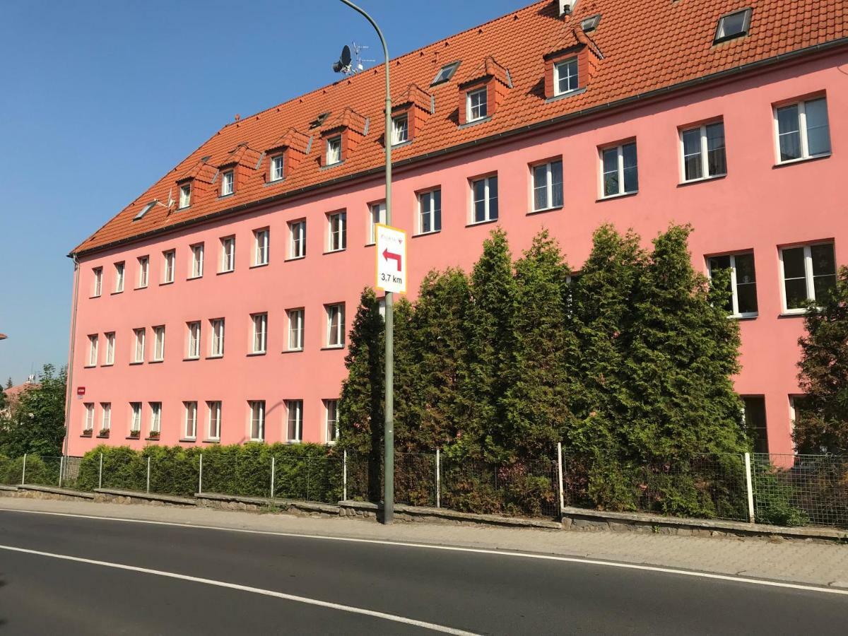 Apartman Havlickova Karlowe Wary Zewnętrze zdjęcie